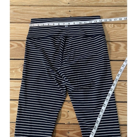 Lululemon High Waist Wunder Under Leggings Luxtreme Size 10 Black - Picture 7 of 8